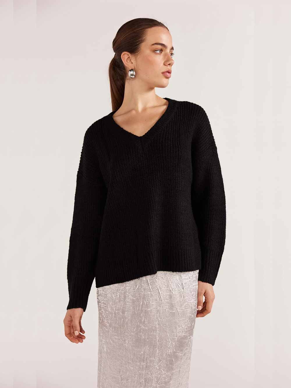 Velune ™ | Jumper