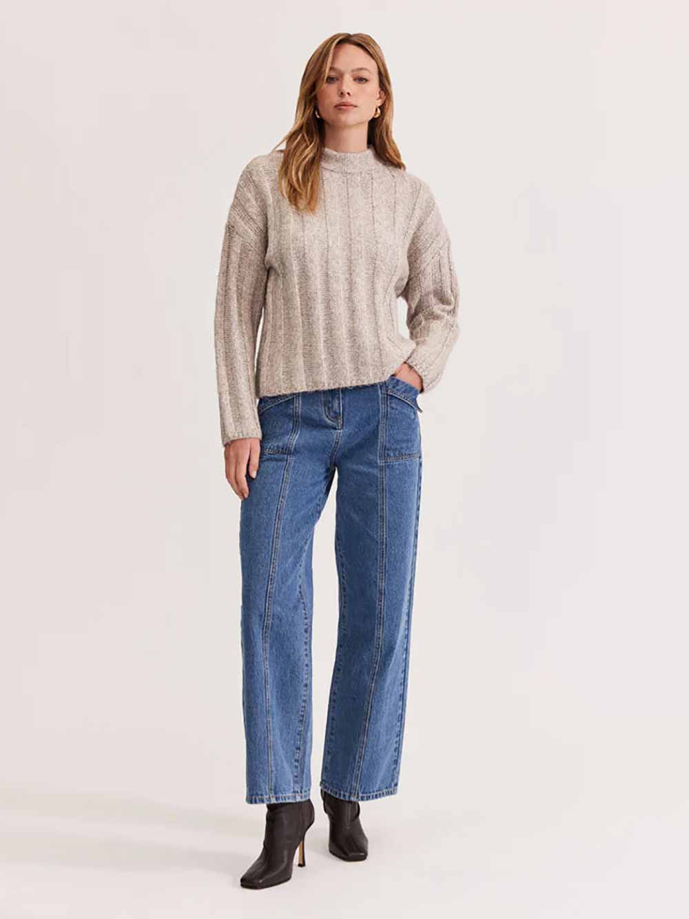 Velune ™ | Jumper
